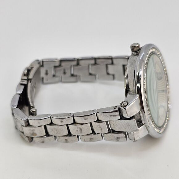Liz Claiborne Women's Watch 35MM Gray Dial Gray Bracelet Band 5.75" New Battery - Picture 9 of 14